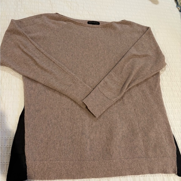 Women's Mauve Sweater - Picture 3 of 8